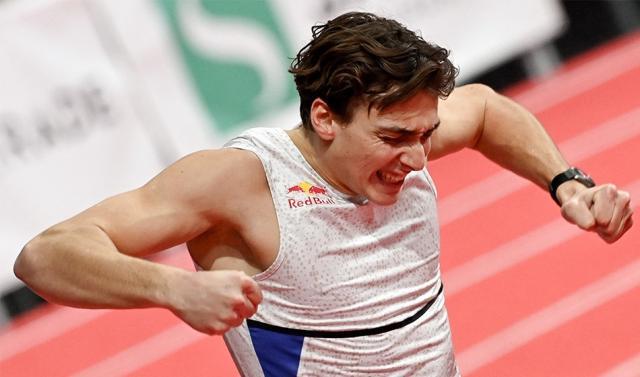 开云体育电脑版-杜普兰蒂斯破撑杆跳室内赛纪录 世锦赛继续冲击？